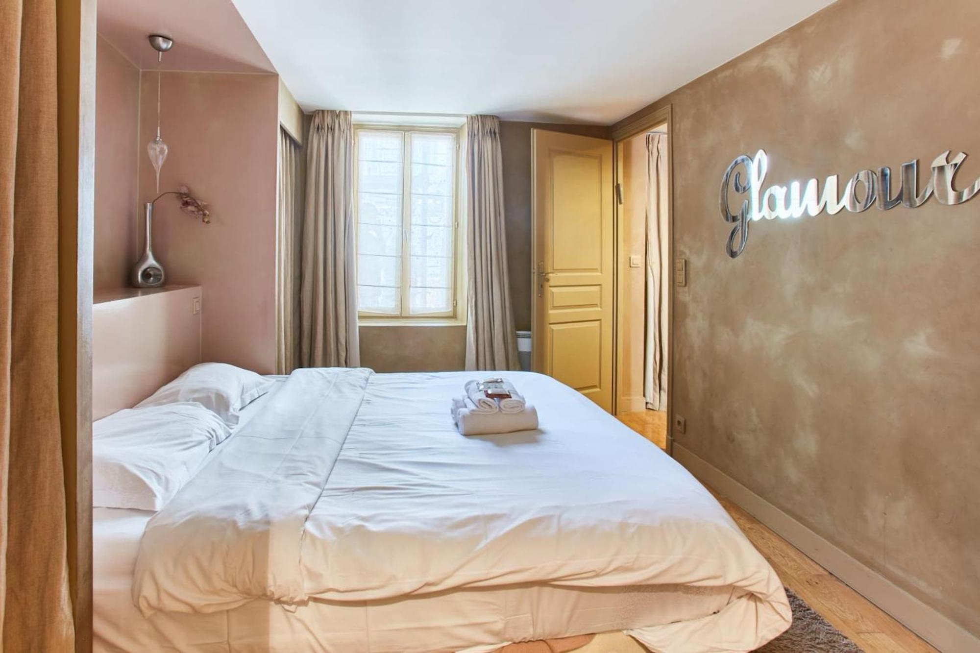 Latin Quarter - 1Br - Cityapartmentstay Parigi Esterno foto